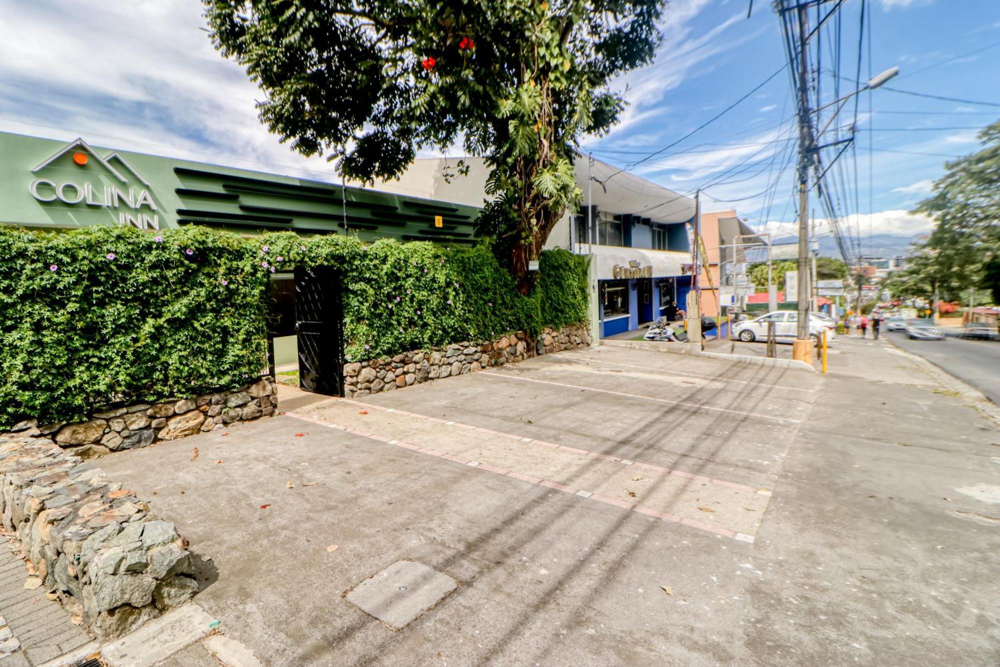 Colina Inn Escazu Номер фото