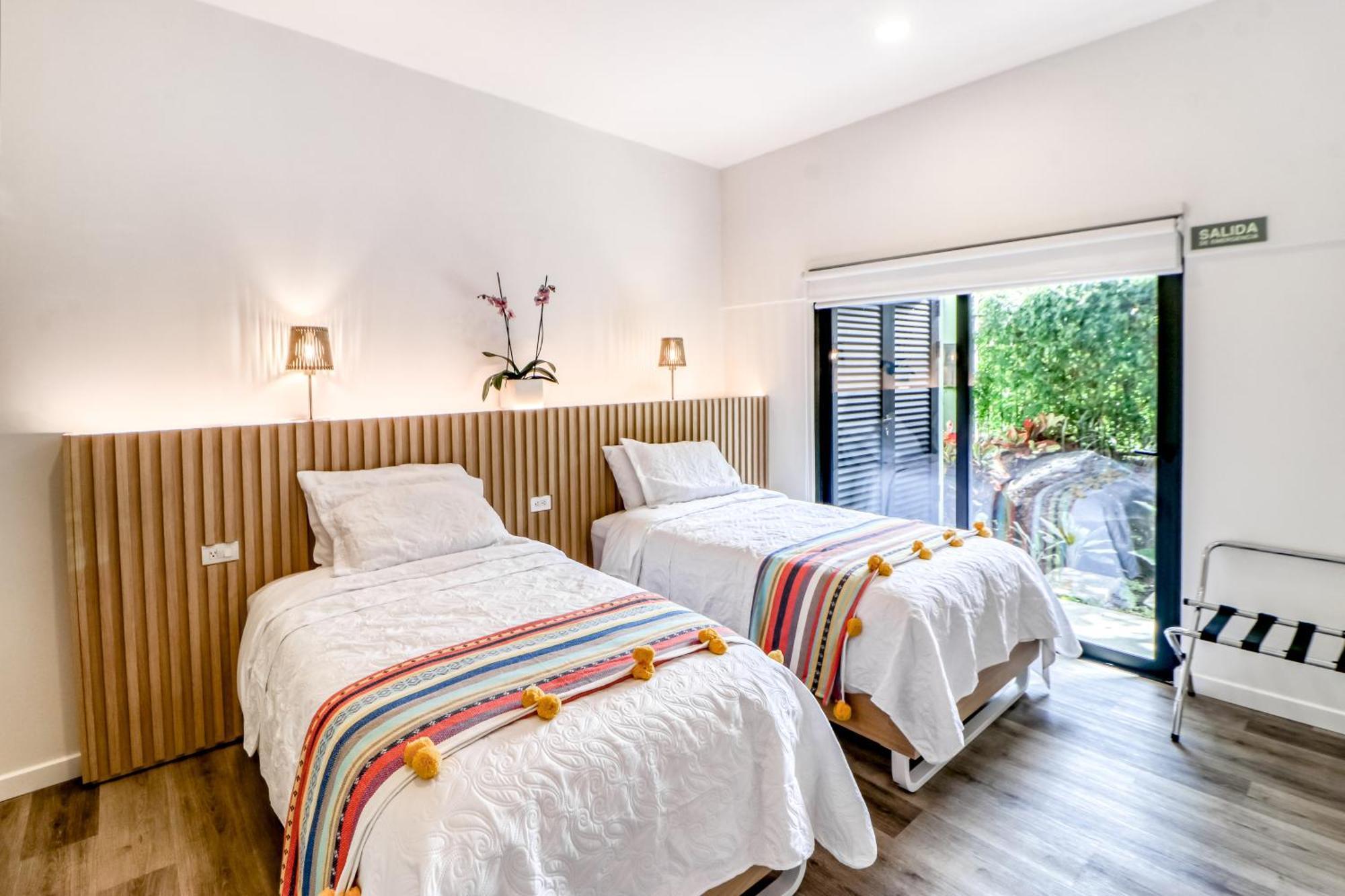 Colina Inn Escazu Екстер'єр фото